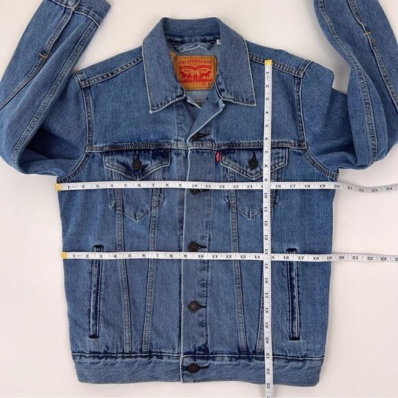 NWT Levis Light Stonewash Denim Jean Trucker Jacket - Picture 11 of 11